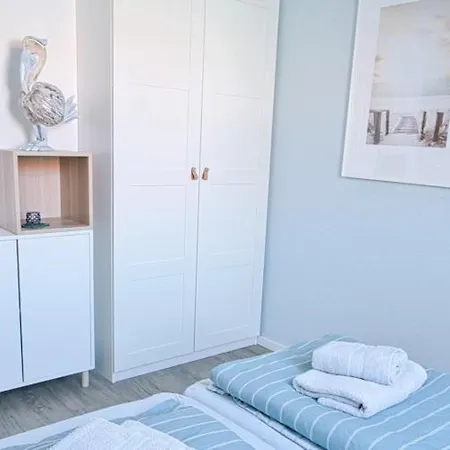 Sonnenstern - Sonnenverwoehnte Familienwohnung Mit Balkon Semesterbostad *